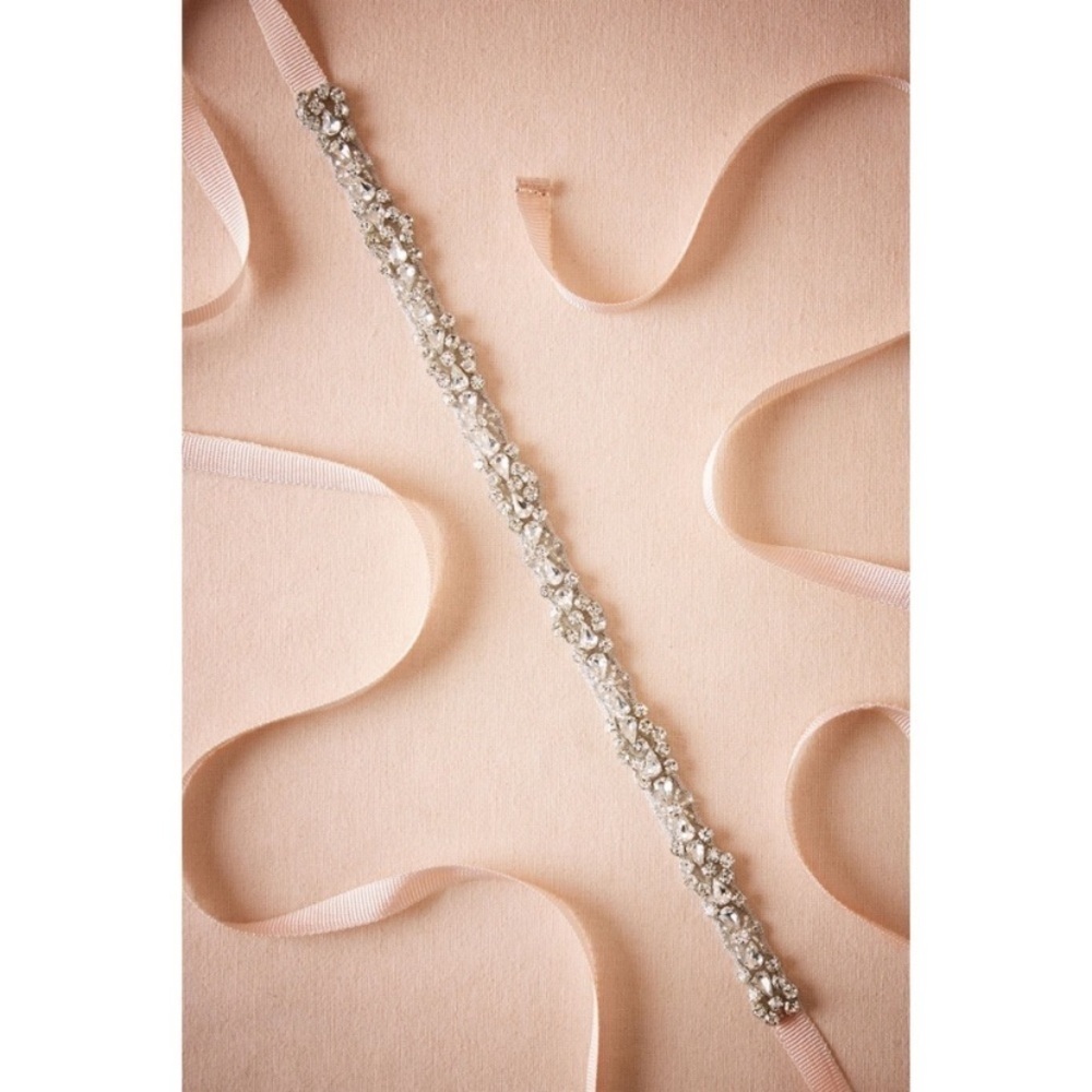 Anthropologie x BHLDN Moyna Frostlight Grosgrain Crysta Belt Sash $150